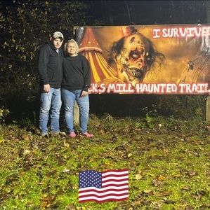 Meet your Posher, Kevin